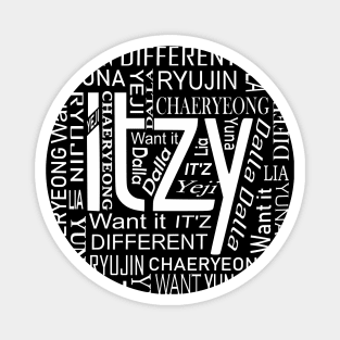 ITZY NAMES AND MUSIC COLLAGE WHITE Magnet